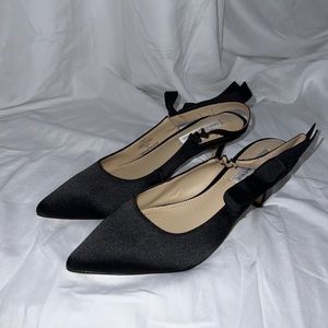 Saks fifth avenue black satin kitten heels with bow 6